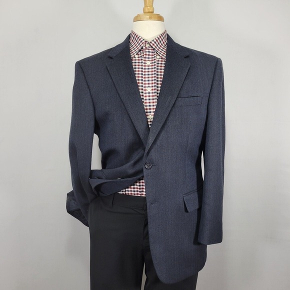 JOS‎ A BANK Men's Sport Coat Blazer Two Button Herringbone Navy Blue Wool Sz 42R - Picture 1 of 13
